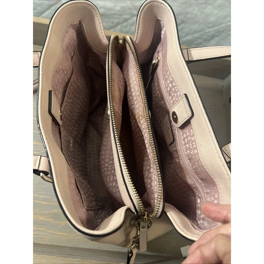 Kate Spade Laurel Way Leighann Pale Pink‎ Saffiano Leather Satchel